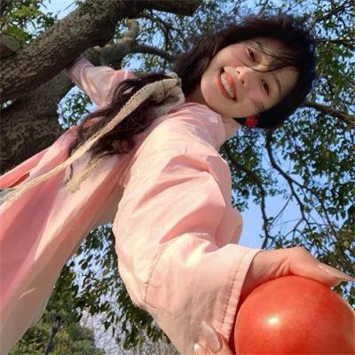 十里桃花踏歌行